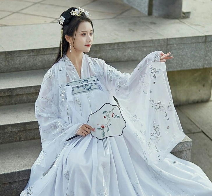 新款古装汉服原创女秋季齐腰襦裙汉服中国风飘...