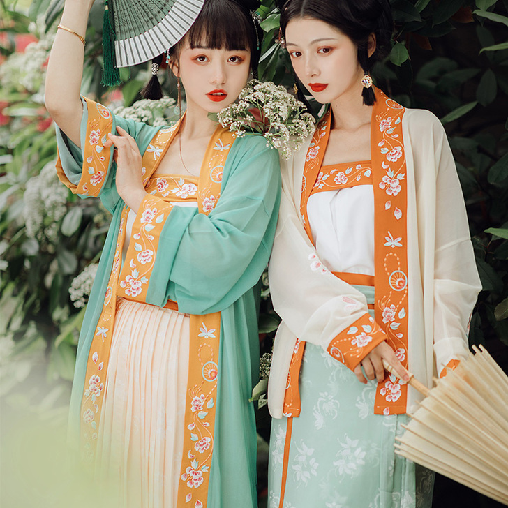 仙楚姬原创汉服【初欢】宋制