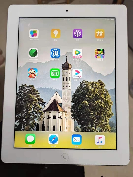 闲置苹果二手iPad低价转让出售 女生自用...