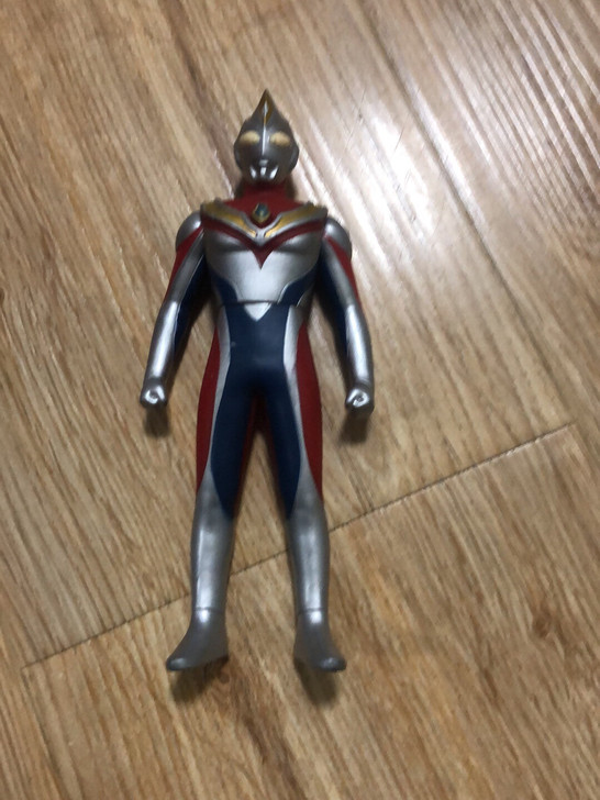 万代国代版火花人偶戴拿奥特曼,可以视频试联...