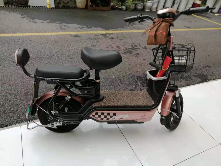 绿源电动车，方便买菜购买，购入刚两年，九五...