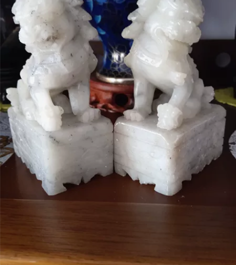 寿山石狮子镇纸一对，重500克高九公分 感...