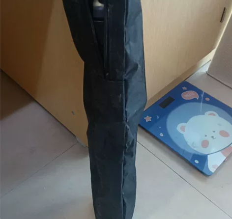 画架,钛合金材质耐用,可升缩调节,顺滑 感...