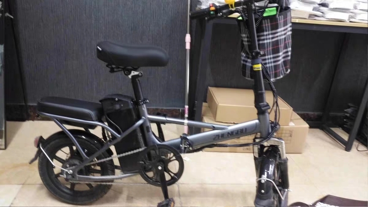 ZB/正步 电动代步自行车 说明书发票...