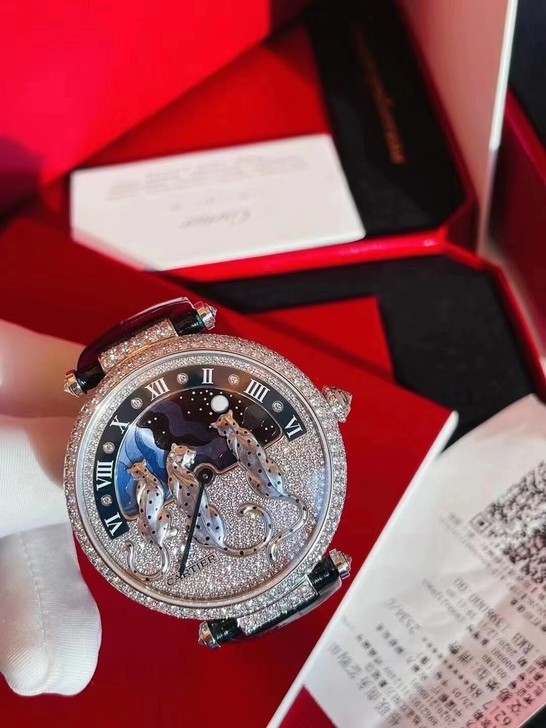 Cartier 高级珠宝腕表，猎豹，专柜 ...
