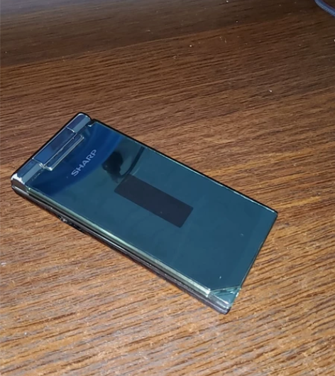 夏普sh7218u翻盖机尸体机 橙色还行，...