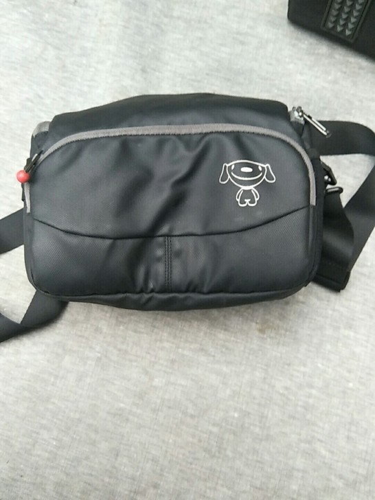 单反相机包95新便宜卖需要联系我