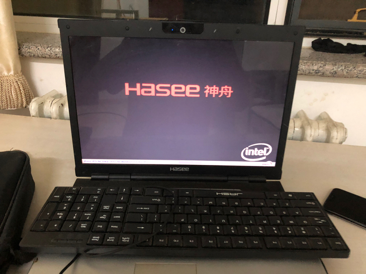 闲置神舟笔记本电脑 键盘鼠标都外送 200...