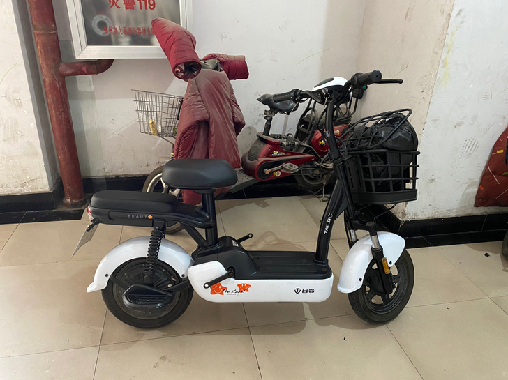 太原本地出台铃电动车