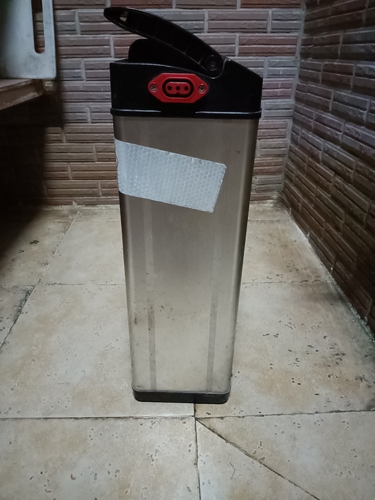 因本人买了新电池现有大品牌台铃电动车电池一...