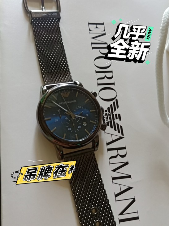 手表外观几乎全新,无瑕疵,,佩戴舒适有光泽。