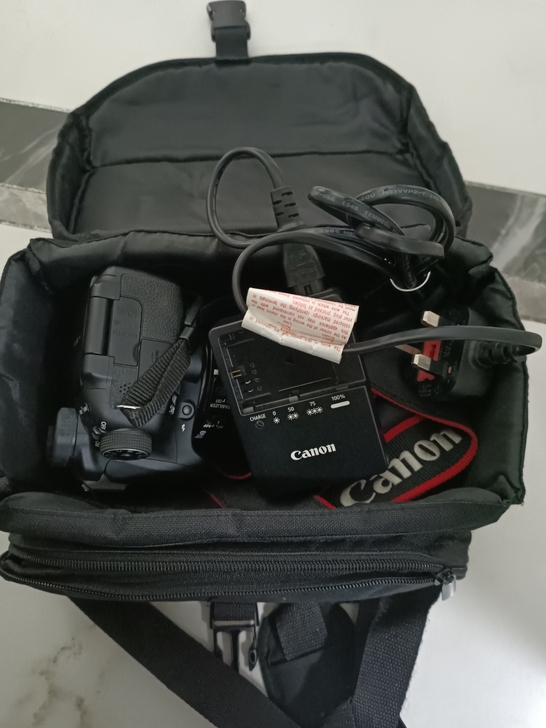 正品 70D佳能数码相机,没怎么用过,不议...