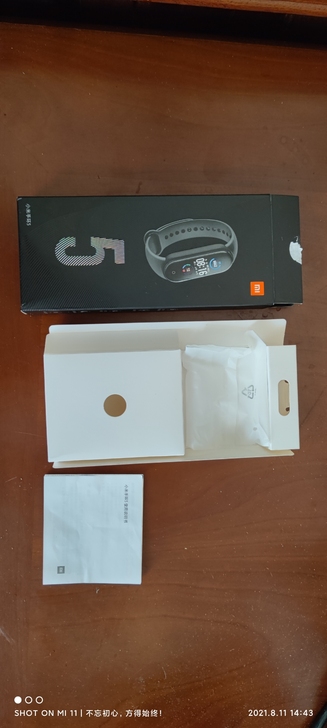 小米手环5,为普通版本,非NFC 版本,非...