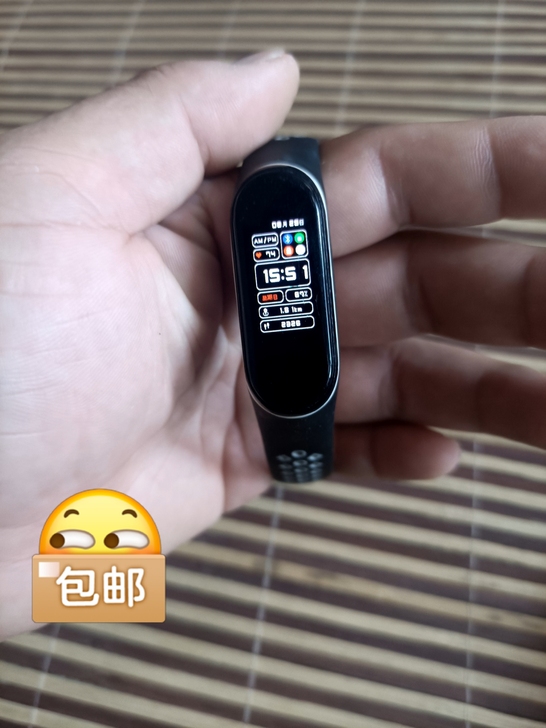 小米手环4普通版  屏幕有划痕  功能一切...