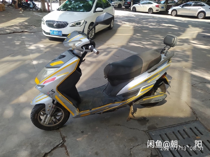 求购一辆二手电动车，不论新旧，主要能跑得快...