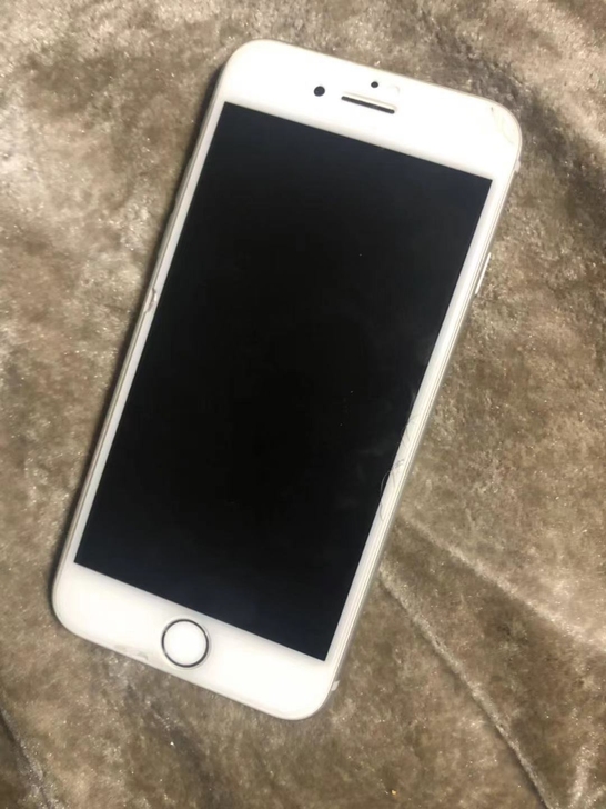 妹妹自用苹果8