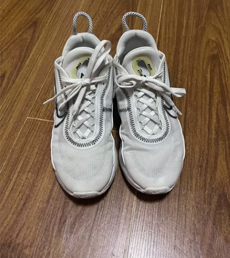 Nike耐克官方AIR MAX 2090女...
