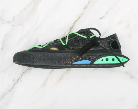 Nike Blazer Low x Off...