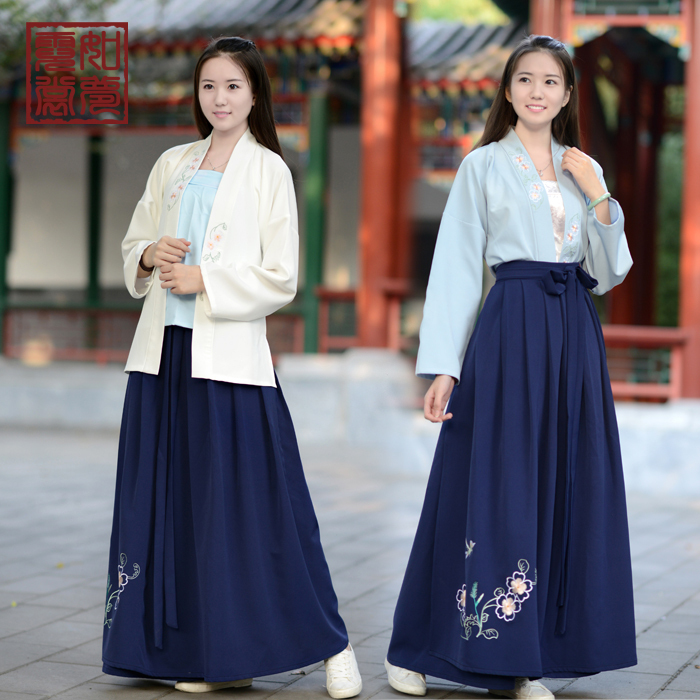 如梦霓裳泛清苕六绣花藏蓝褶裙齐腰一片式褶裙...