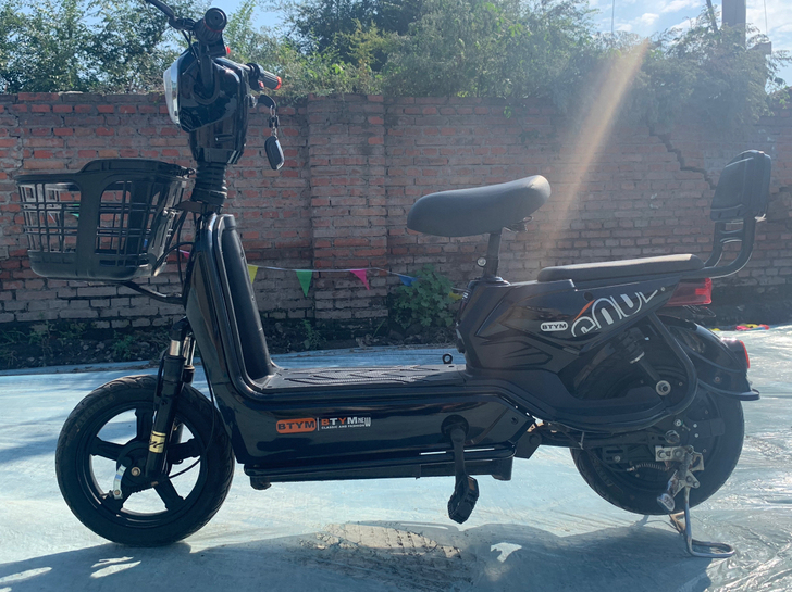 电动车，买了几个月，没怎么用，48v20的...