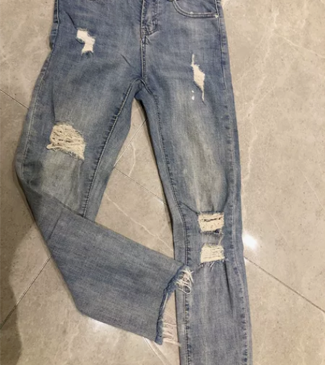 女牛仔裤,九分,薄,有弹力,26码,2尺5...