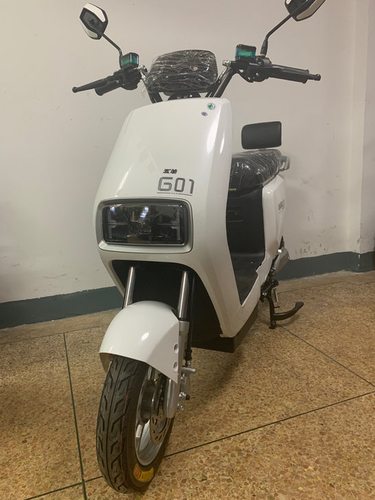 五羊G01新国标电动车 高配置 前后双碟刹...