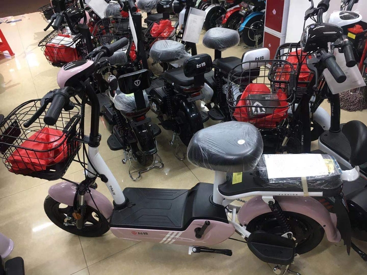 出一辆台铃电动，只用过三个月，几乎全新，送...