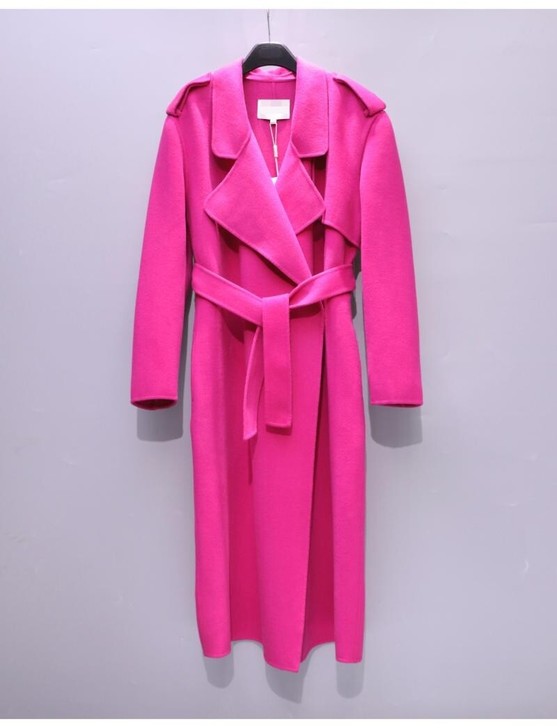 DJFL轻奢大牌，炸街款，玫红色大衣！女王...