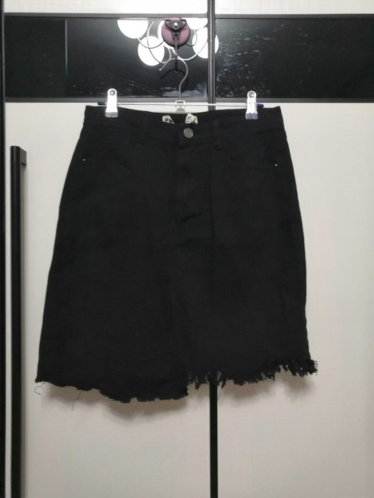 美特斯邦威 潮流 牛仔半裙 不规则下摆 毛...