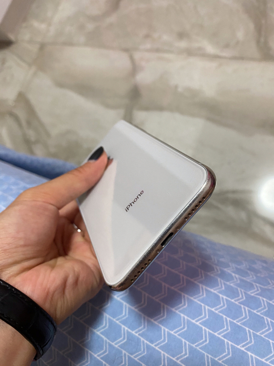 iPhoneX 成色如图 从没拆过 没动过...