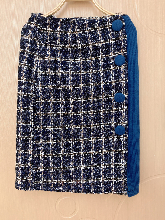 小香风包臀裙，拼接款，实物非常美，blin...