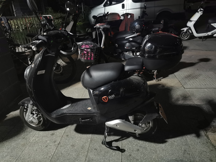 台铃电动车  小龟车  外观看起来和新的没...