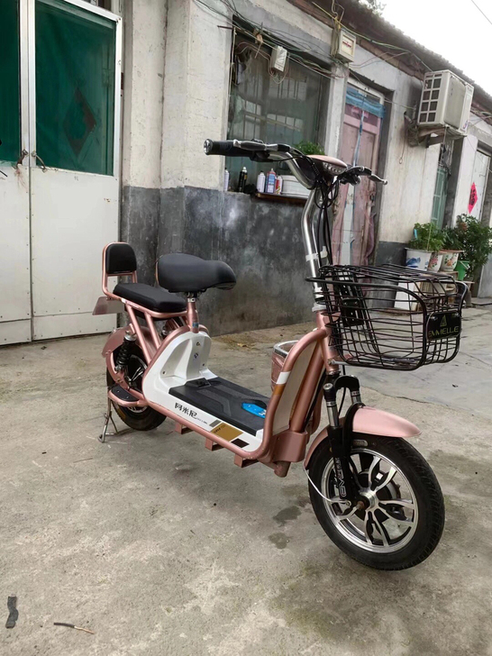 二手电动车 换工作现在用不上了便宜出了电瓶...