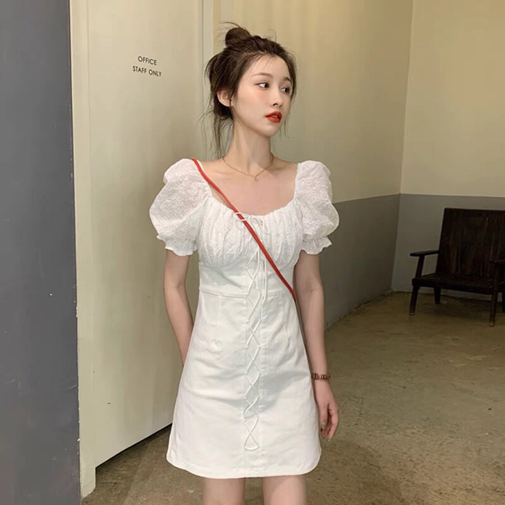 29.9包邮泡泡袖白色连衣裙女夏季法式初恋...