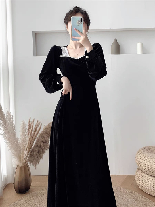 赫本黑色金丝绒连衣裙女春秋法式初恋温柔风收...