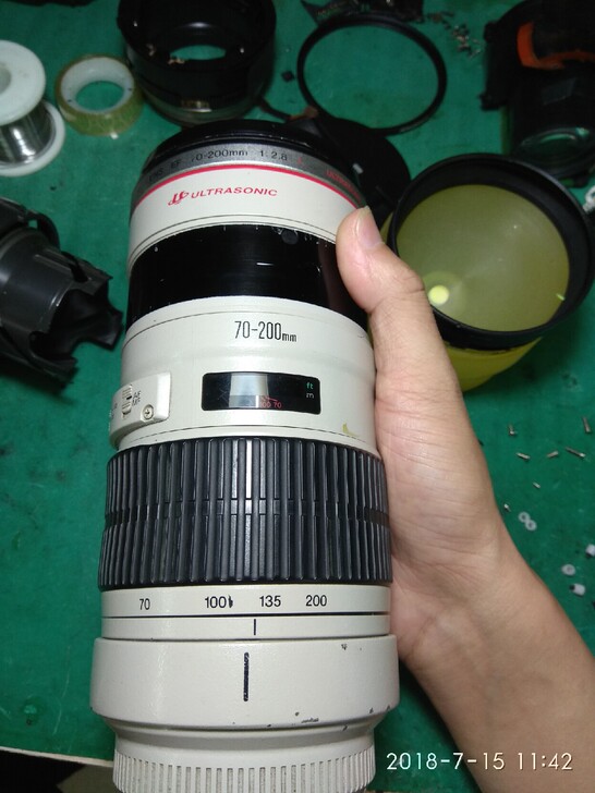 佳能70-200适马腾龙镜头维修:不对焦E...