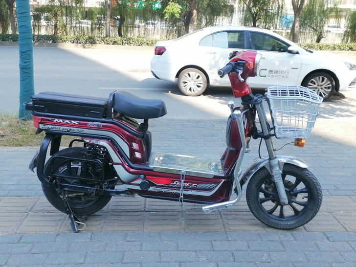 电动车电瓶车，转让一辆电动车，车子是72伏...