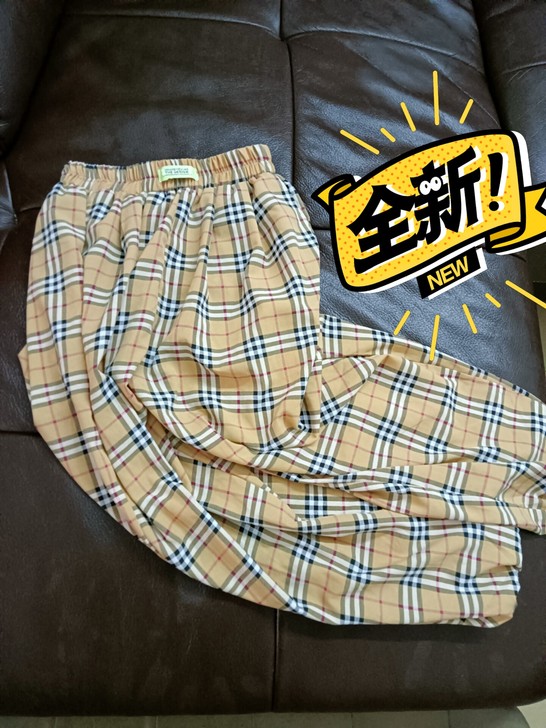 冰丝裤，料子超舒服，闺蜜送的，一次都没穿过