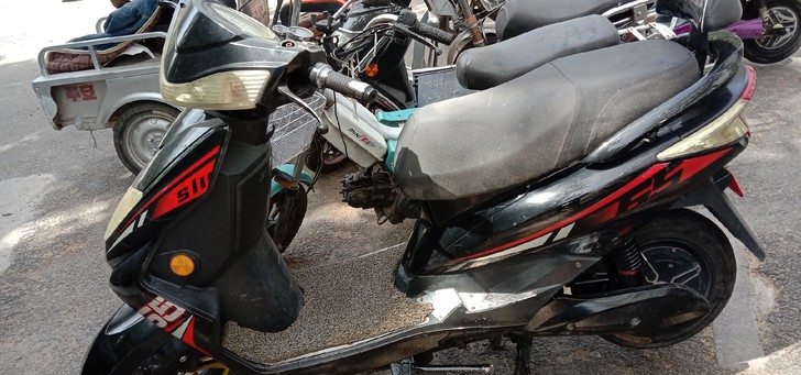 五羊电动车转让，60伏，劲大，速度快 ，前...