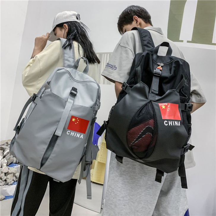 2021新款篮球包,底部炫彩反光设计,夜晚...
