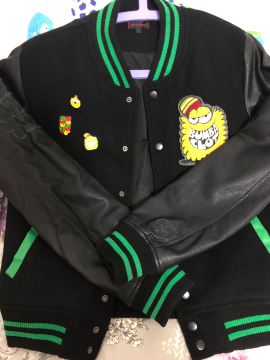 正品clot棒球夹克衫s号 9新 就穿过三...