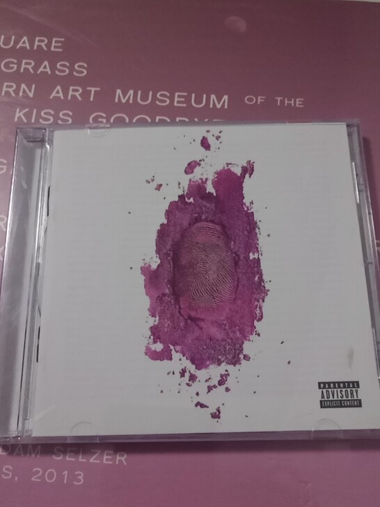 nicki minaj，一张原版专辑。全新...