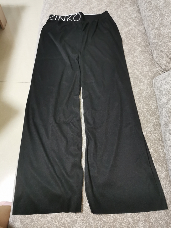 网红阔腿冰丝裤，黑色白色两条，均码，买完了...