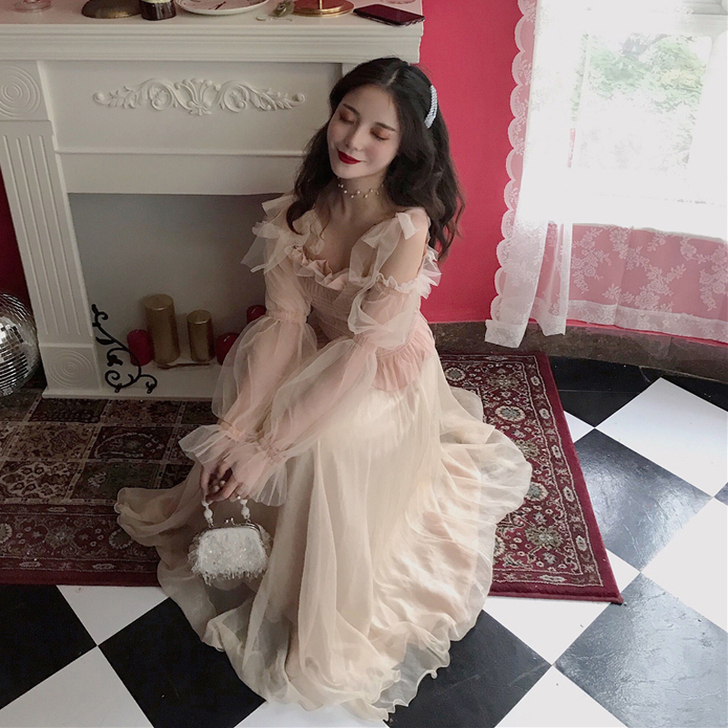 很仙的镂空露肩网纱蕾丝衫女2020秋季新款...