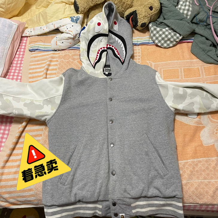bape 棒球棉服 北京老佛爷买的 保真 ...