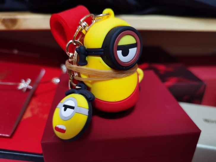 全新 游戏厅抓的。(两件饰品包邮)