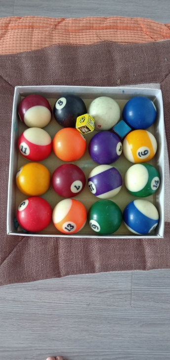 成人台球台球杆一套，同城自提