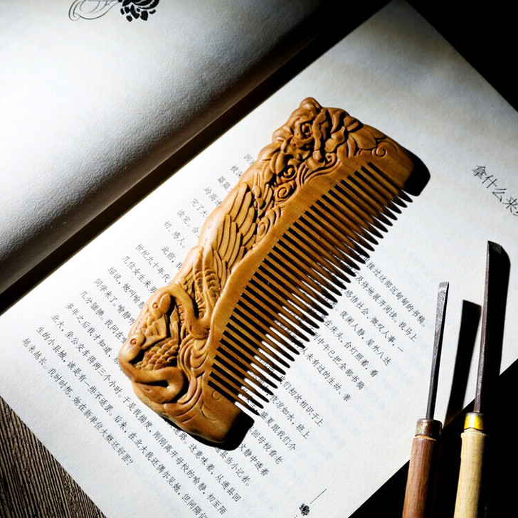 全新未拆封精美木梳全新 绿檀 全新的小梳子...