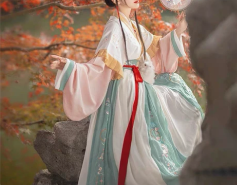 醉雨朵兔莲语汉服女正品原创中国风白菜晋制齐...