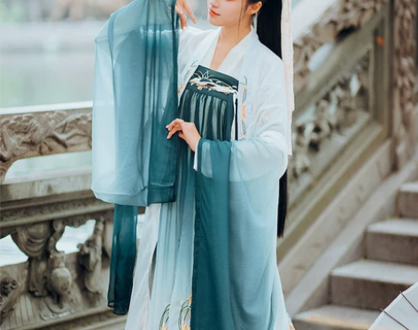 【刀出】 云香霓裳原创传统汉服女9米大摆裙...